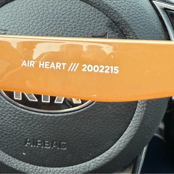 Le Spec sunglasses-Air Heart Carmel color - Picture 2 of 7